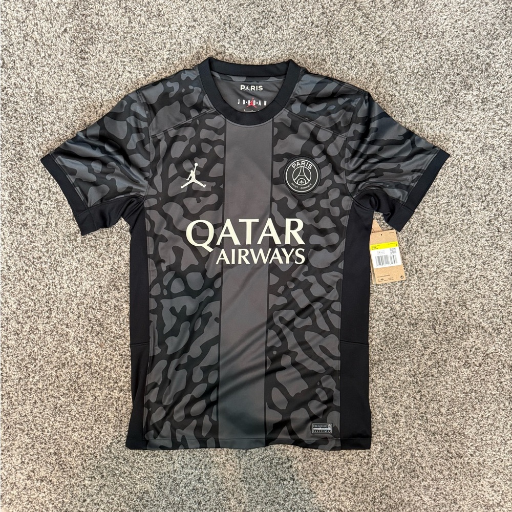 Jordan Qatar Airways Paris Jersey - Men’s Small